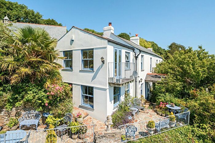 5 Bedroom Detached House For Sale In Detached Home With Incredible River Views, Malpas, TR1