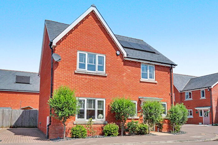 4 Bedroom Detached House For Sale In Highwell Gardens, Hawkwell, Hockley, SS5