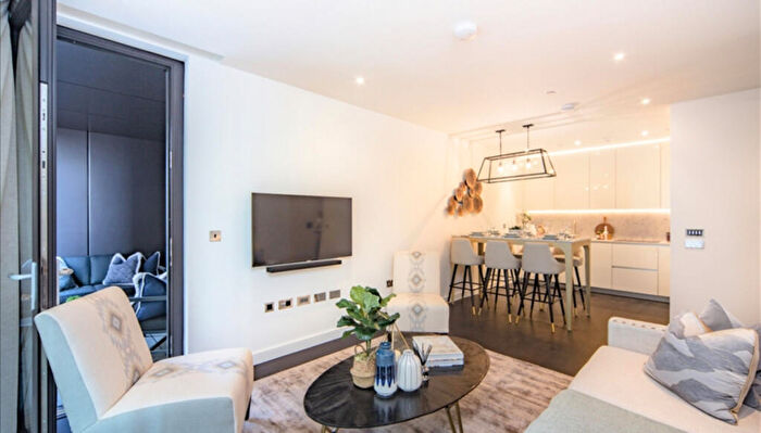 2 Bedroom Apartment To Rent In Charles Clowes Walk, London, SW11