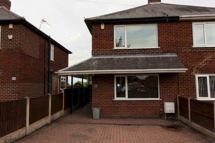 2 Bedroom Semi-Detached House To Rent In Watnall Road, Hucknall, NG15