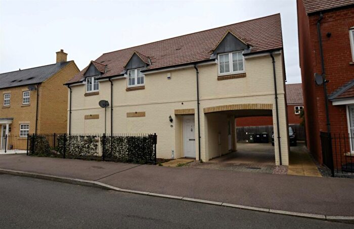 2 Bedroom Maisonette To Rent In Stotfold, Bedfordshire, SG5