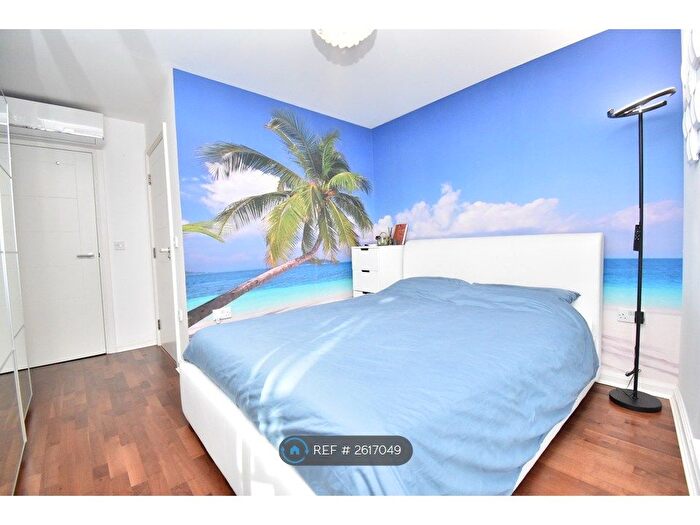 2 Bedroom Flat To Rent In Chamberlayne Road, London, NW10