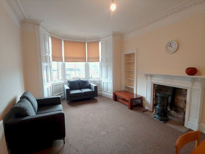 4 Bedroom Flat To Rent In Lochrin Buildings, Tollcross, Edinburgh, EH3