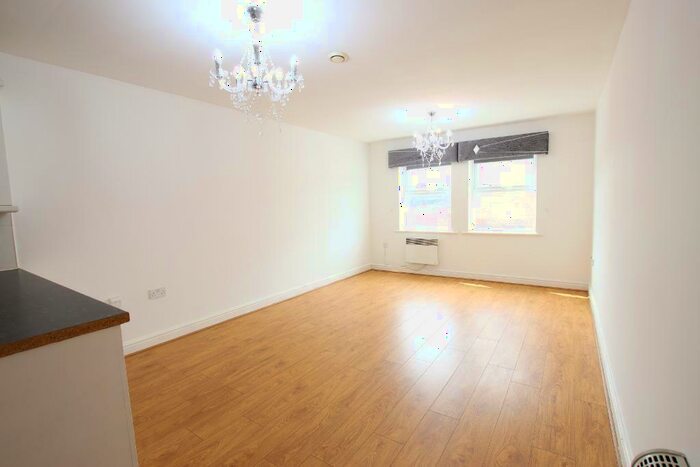 2 Bedroom Apartment To Rent In Cromptons Court, Haigh Street, City Centre, Liverpool, L3
