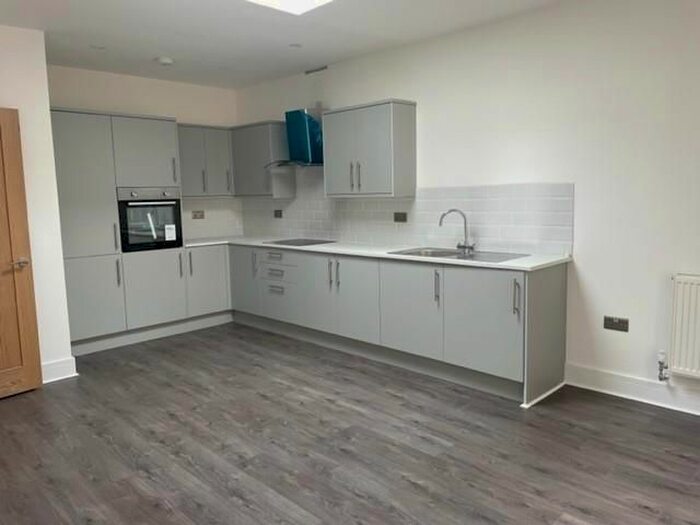 1 Bedroom Flat To Rent In Queen Street, Ramsgate, CT11