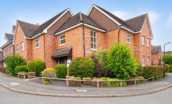 2 Bedroom Apartment For Sale In Rowe Close, Hillmorton, Rugby, CV21