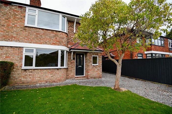 3 Bedroom Semi-Detached House For Sale In Berwyn Avenue, Thingwall, Wirral, CH61