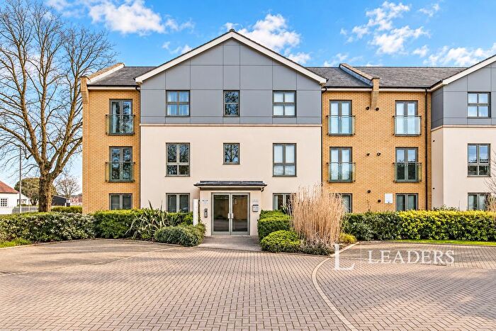 2 Bedroom Flat For Sale In Bradman Court, Circular Road East, Colchester, CO2