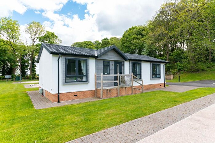 2 Bedroom Park Home For Sale In Earthswood Country Park, Bank End, HD8