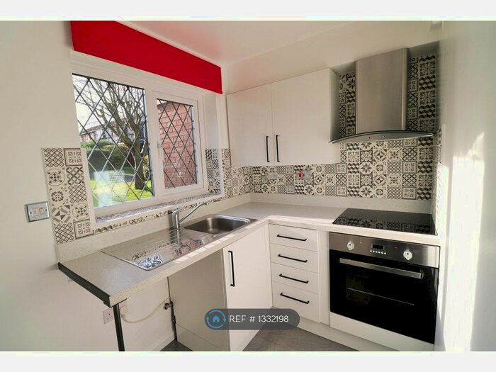 1 Bedroom Flat To Rent In Dalkeith Avenue, Blackpool, FY3