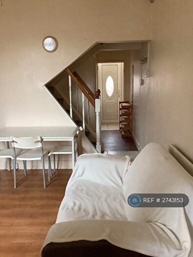 2 Bedroom Terraced House To Rent In Monks Road, Coventry, CV1