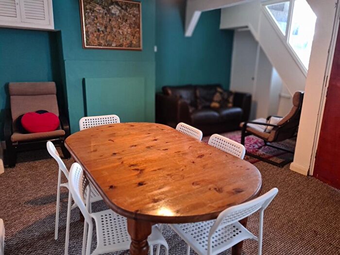 5 Bedroom House To Rent In Queens Park Road, Brighton, BN2