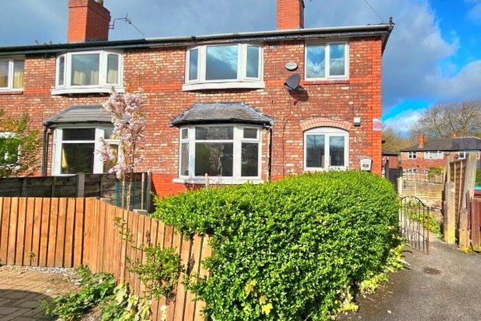 3 Bedroom Property To Rent In Eastville Gardens, Manchester, M19