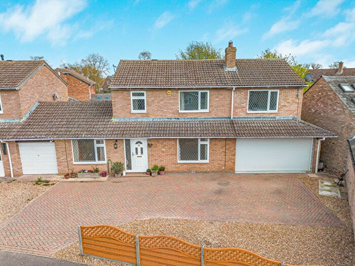 4 Bedroom Semi Detached House For Sale In The Lanes, Over, Cambridgeshire., CB24