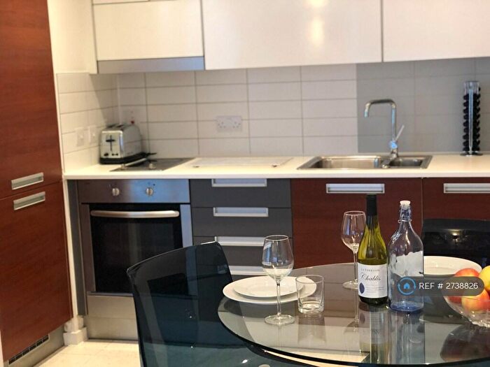 1 Bedroom Flat To Rent In Lumiere Building, Manchester, M15
