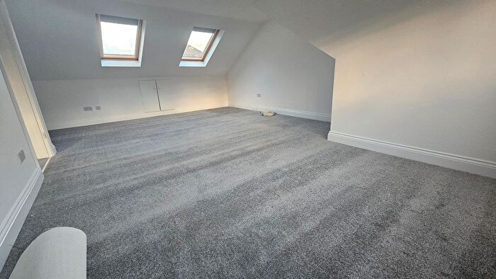 4 Bedroom Semi-Detached Bungalow To Rent In Randon Close, Harrow, HA2