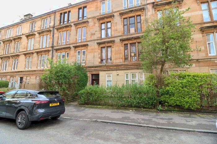 2 Bedroom Flat To Rent In Roslea Drive, Glasgow, G31