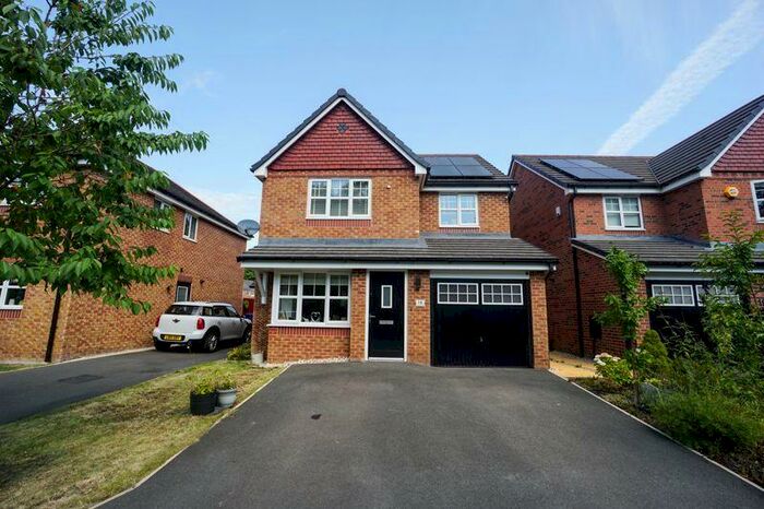 4 Bedroom Detached House To Rent In Alexander Close, Chorley, PR7