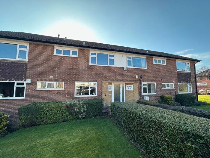 2 Bedroom Flat To Rent In Valley Court, Moortown, Leeds, West Yorkshire, LS17