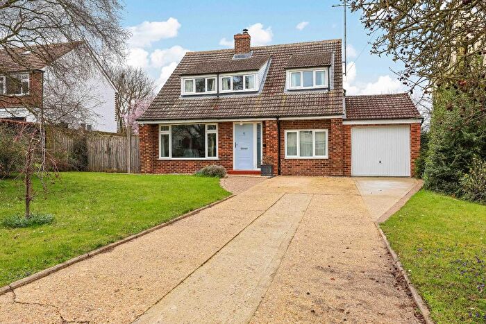 4 Bedroom Detached House For Sale In Lewis Crescent, Abington, Cambridge, CB21