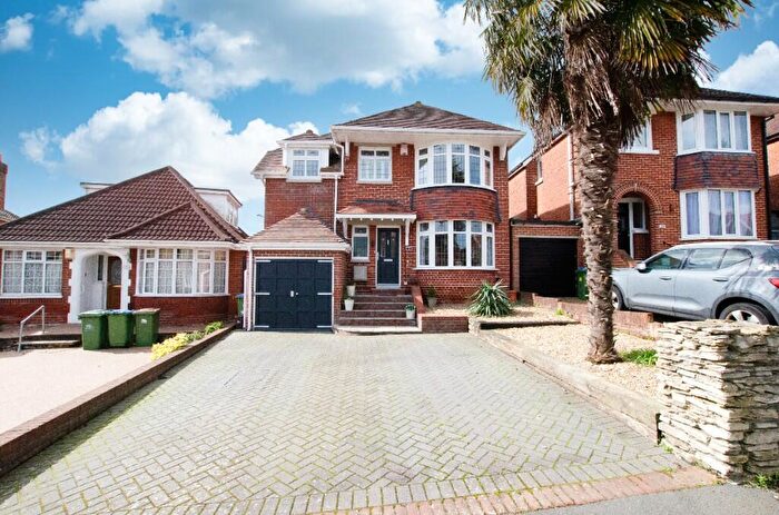 5 Bedroom Detached House For Sale In Downside Avenue, Southampton, Hampshire, SO19