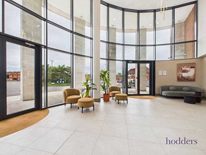 1 Bedroom Flat To Rent In Pyrcroft Road, Chertsey, Surrey, KT16