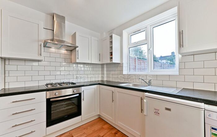 5 Bedroom Terraced House To Rent In Etta Street, Deptford, SE8