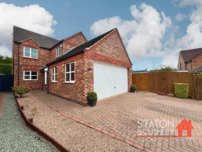 4 Bedroom Detached House For Sale In Meadow Croft Gardens, Hucknall, NG15