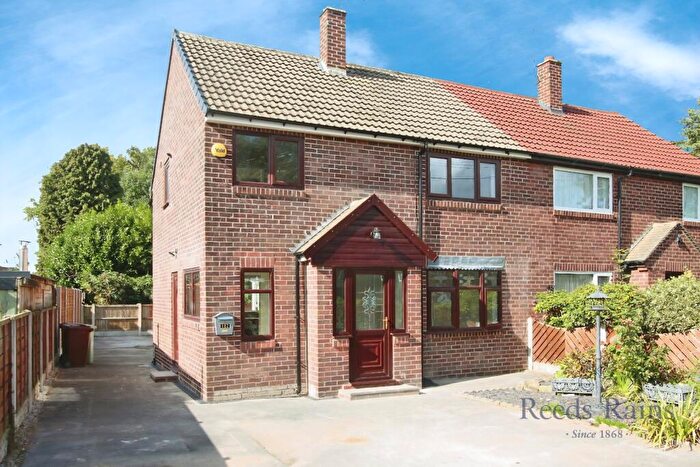 3 Bedroom Semi-Detached House To Rent In Woodhall Grove, Methley, Leeds, West Yorkshire, LS26