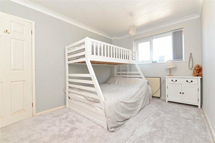 2 Bedroom Apartment For Sale In Westminster Court, Marine Drive, Barton On Sea, Hampshire, BH25