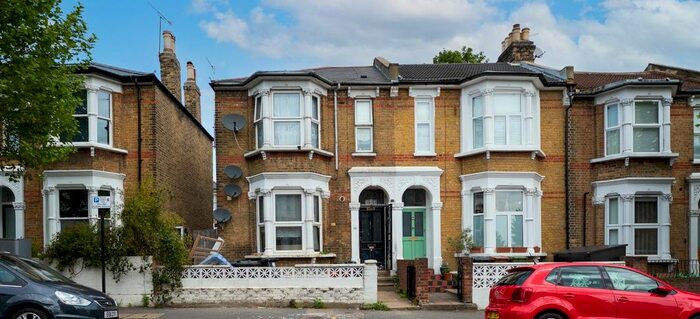 1 Bedroom Flat To Rent In Mount Pleasant Lane, London, E5