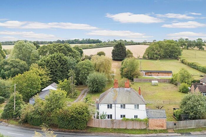 4 Bedroom Detached House For Sale In High Street, Tilbrook, Huntingdon, Cambridgeshire, PE28