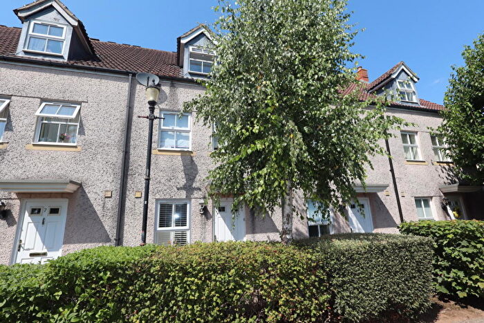 3 Bedroom Terraced House For Sale In St Andrews Walk, Wells, BA5