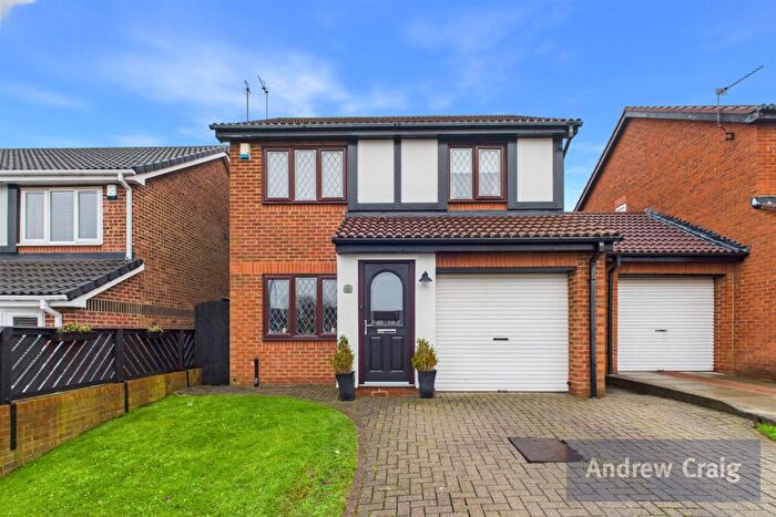 3 Bedroom Detached House For Sale In Beaconside, South Shields, NE34