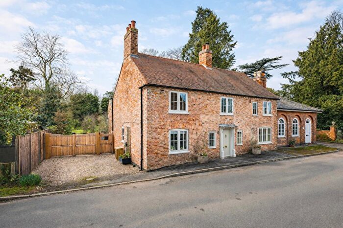 3 Bedroom Cottage For Sale In South Street, Normanton On Trent, NG23