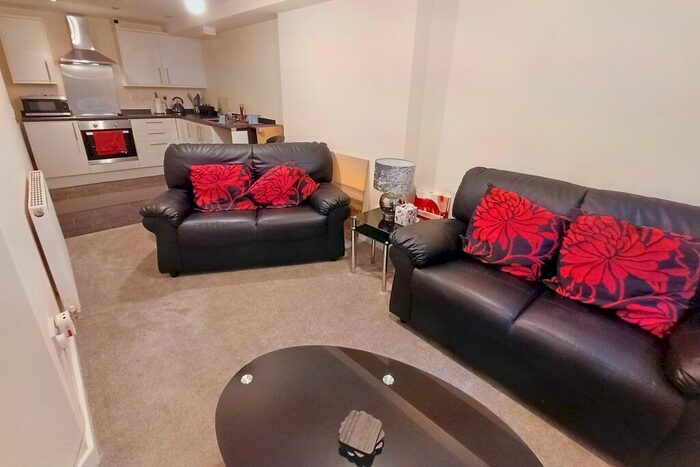 2 Bedroom Flat For Sale In Peak Buildings, Charlestown, Glossop, SK13