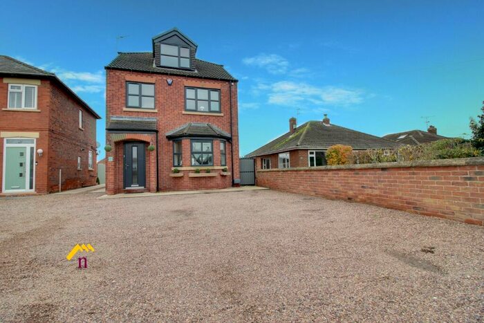 5 Bedroom Detached House For Sale In Kirton Lane, Thorne, DN8