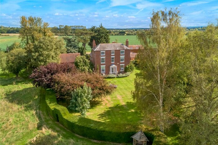 5 Bedroom Detached House For Sale In Pensham, Pershore, Worcestershire, WR10