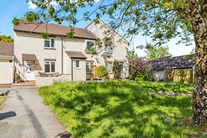 3 Bedroom Terraced House For Sale In Chercombe Close, Newton Abbot, TQ12