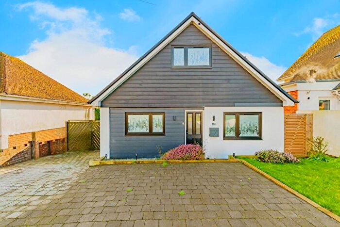 4 Bedroom Detached House For Sale In Wicklands Avenue, Brighton, East Sussex, BN2