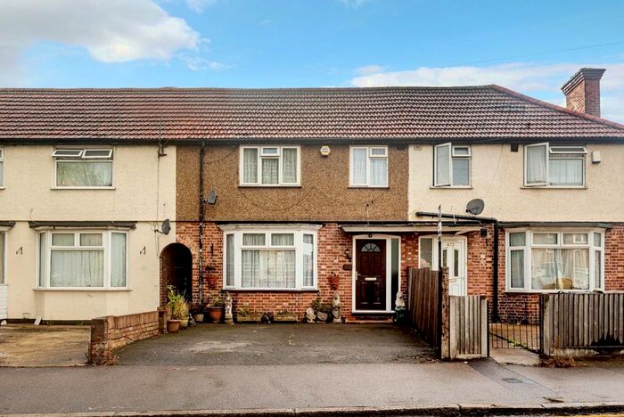 3 Bedroom Property For Sale In Sipson Road, Sipson, West Drayton, UB7