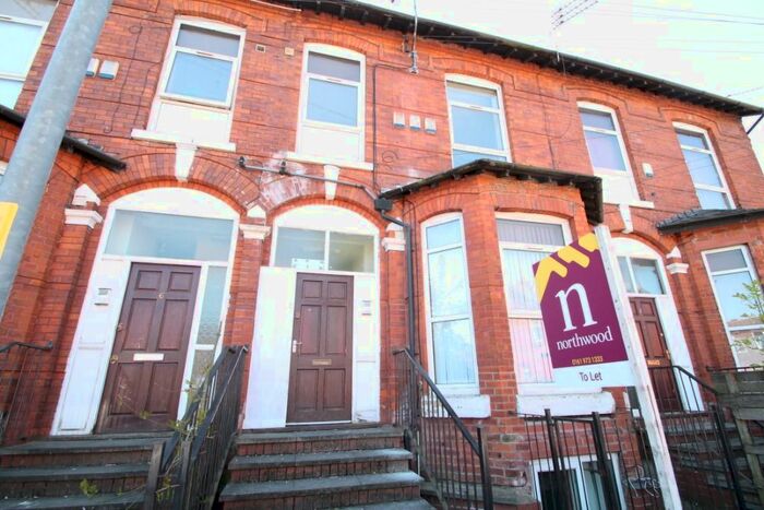 1 Bedroom Flat To Rent In Pine Grove, Manchester, M14