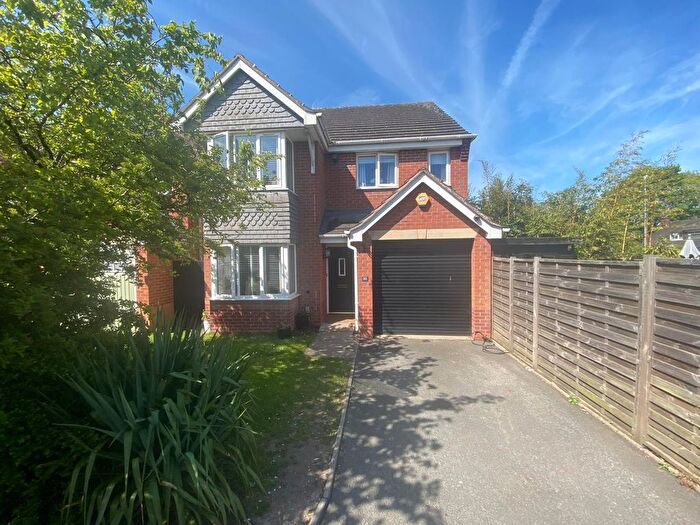 4 Bedroom Detached House For Sale In West Park Close, Aldridge, Walsall, WS9