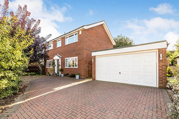 4 Bedroom Detached House For Sale In Main Street, Maids Moreton, Buckingham, MK18