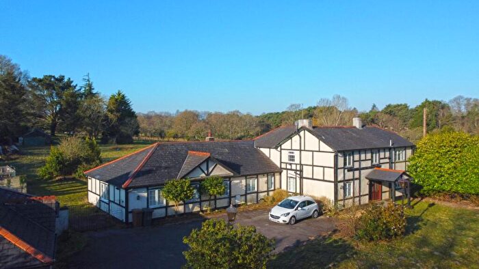 6 Bedroom Detached House For Sale In The Laurels, Crawley Hill, Romsey, Hampshire, SO51