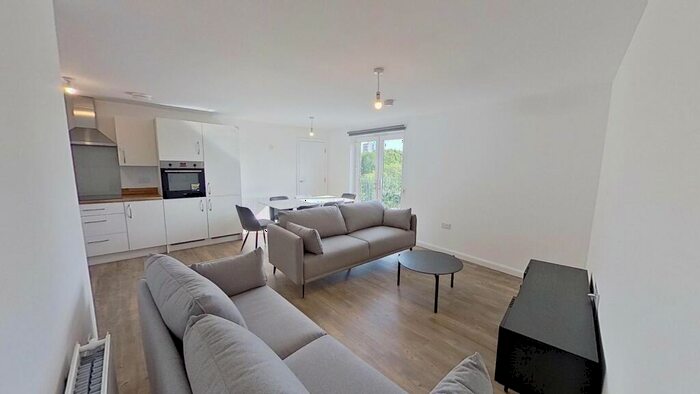 3 Bedroom Flat To Rent In Kilpatrick Grove, Edinburgh, EH6