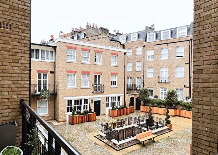 3 Bedroom Terraced House To Rent In Dorset Mews, Belgravia, London, SW1X