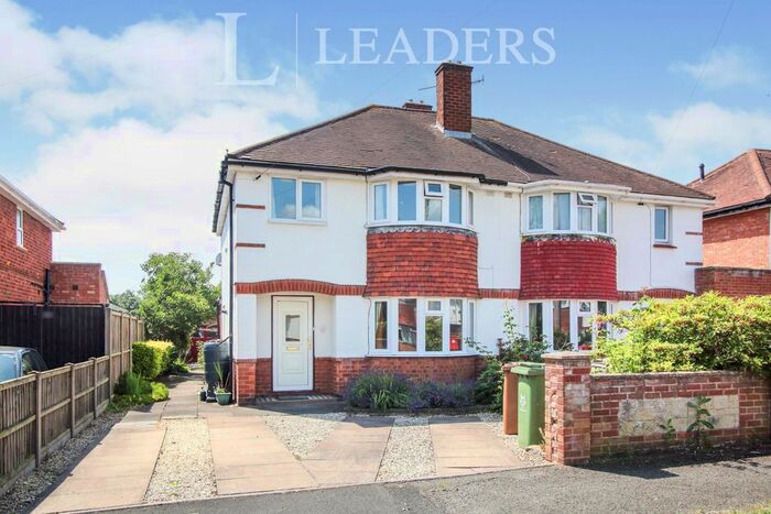 3 Bedroom Semi-Detached House To Rent In Woodstock Road, Worcester, WR2