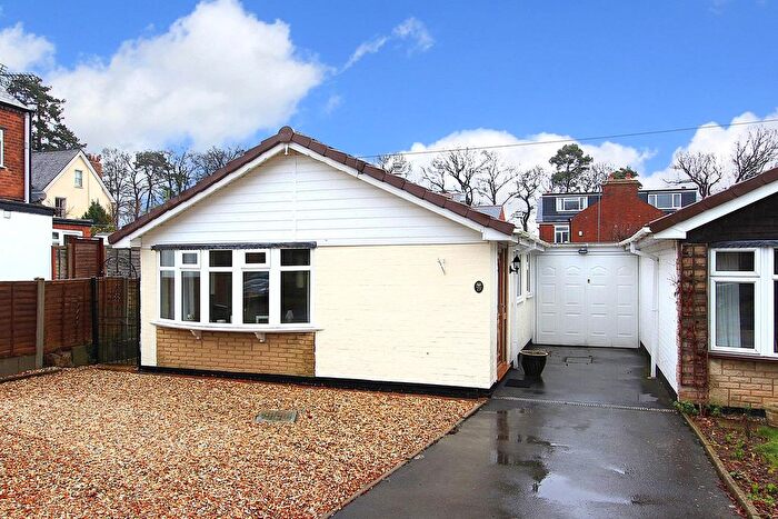 2 Bedroom Detached Bungalow To Rent In Moatbrook Lane, Codsall, Wolverhampton, WV8