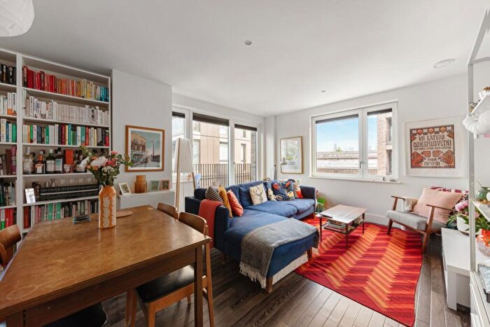 2 Bedroom Apartment For Sale In Fettle Court, Moulding Lane Deptford, SE14